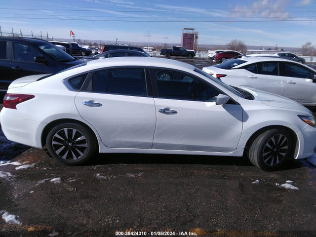 2018 NISSAN ALTIMA 2.5 SV VIN: 1N4AL3AP3JC181111