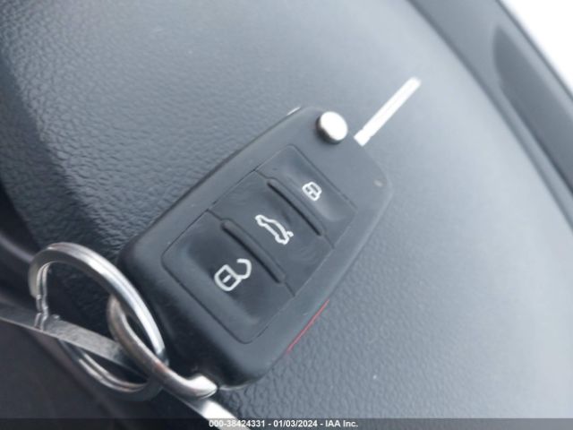 3VWD17AJXFM304969 Volkswagen Jetta 1.8t Se