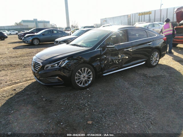 Hyundai Sonata Limited 2015 5NPE34AF9FH093832 Image 2