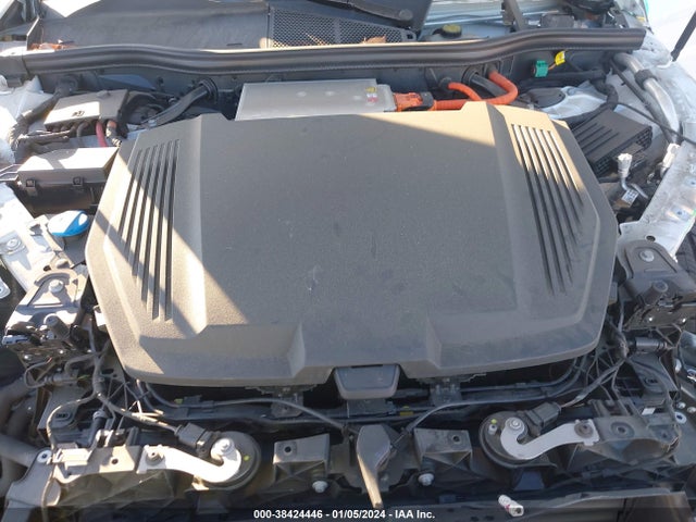 WA1LAAGE7KB024301 Audi E-tron Premium Plus