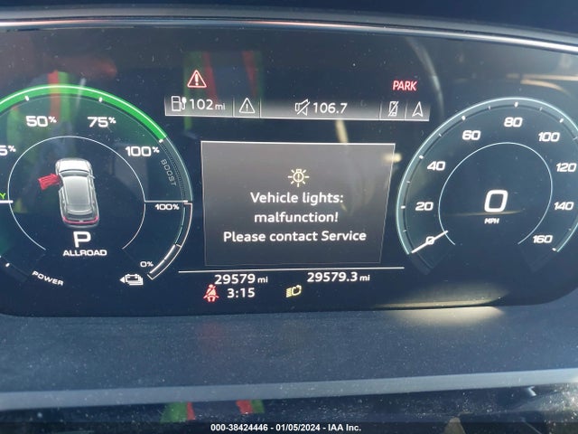 WA1LAAGE7KB024301 Audi E-tron Premium Plus
