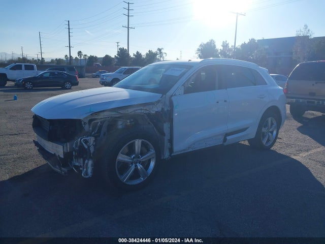 WA1LAAGE7KB024301 Audi E-tron Premium Plus