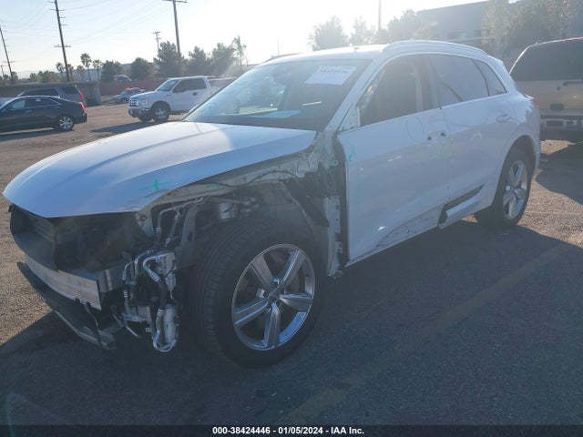 WA1LAAGE7KB024301 Audi E-tron Premium Plus