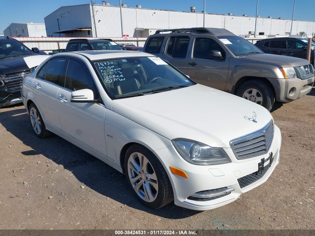 2012 MERCEDES-BENZ C 250 LUXURY/SPORT VIN: WDDGF4HB4CR214800
