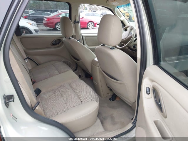 2005 FORD ESCAPE XLT VIN: 1FMYU03135DA26759