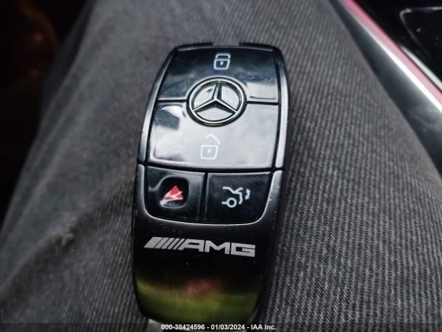 2021 MERCEDES-BENZ AMG GLA 45 W1N4N5DB1MJ220851 Photo 10