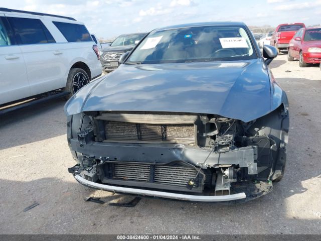 7JRA22TK9KG010688 Volvo S60 T6 Momentum