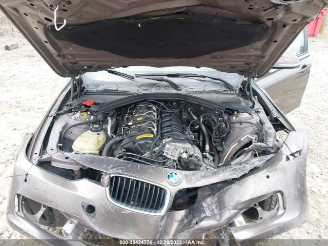 BMW 335i 2014 WBA3A9C59EF478456 Image 10