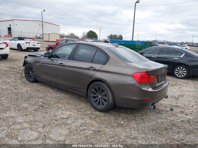 BMW 335i 2014 WBA3A9C59EF478456 Image 3