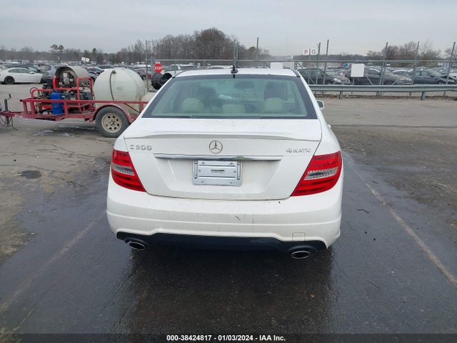 2013 MERCEDES-BENZ C 300 LUXURY 4MATIC/SPORT 4MATIC VIN: WDDGF8AB6DR265833