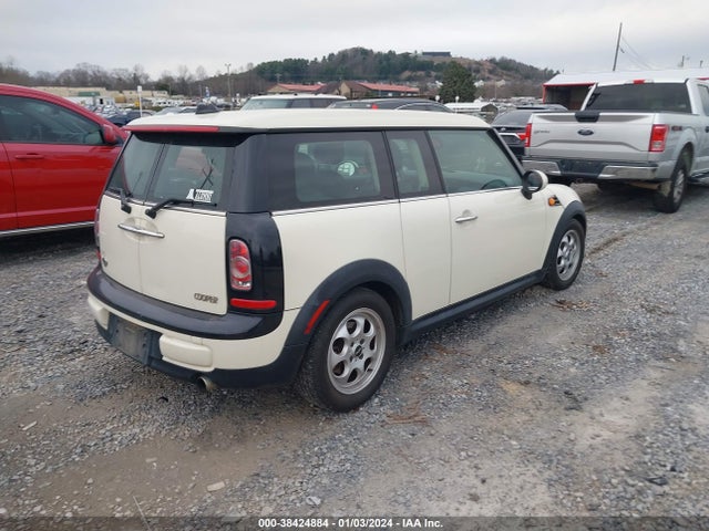 2014 MINI CLUBMAN WMWZF3C56ET493166 Photo 3