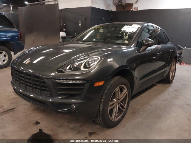 2018 PORSCHE MACAN WP1AA2A5XJLB09779 Photo 1