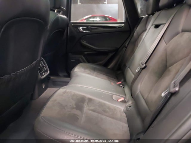 2018 PORSCHE MACAN WP1AA2A5XJLB09779 Photo 7