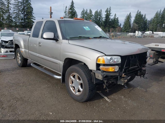 2003 GMC SIERRA 1500 DENALI VIN: 2GTFK69U031278502