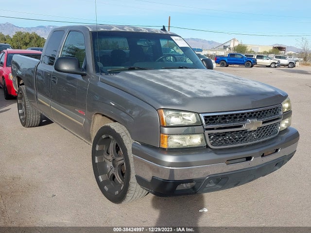 2006 CHEVROLET SILVERADO 1500 LT2 VIN: 2GCEC19N461252042