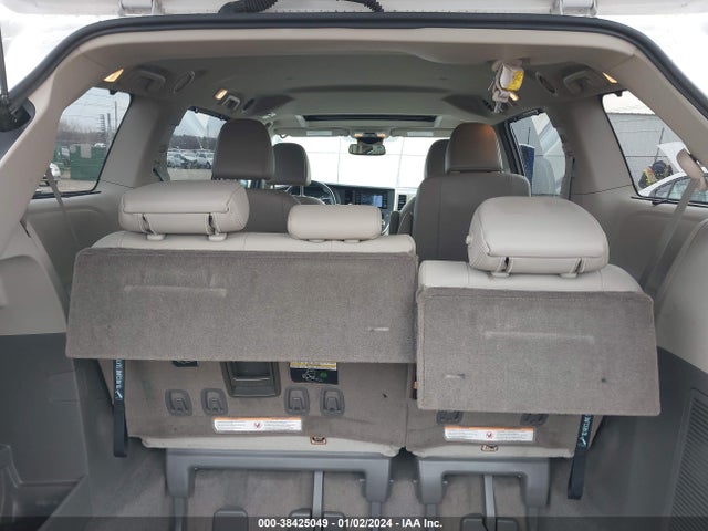 2018 TOYOTA SIENNA XLE 7 PASSENGER VIN: 5TDYZ3DC4JS915852