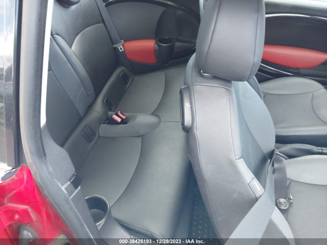 2010 MINI COOPER CLUBMAN WMWML3C59ATX38118 Photo 7