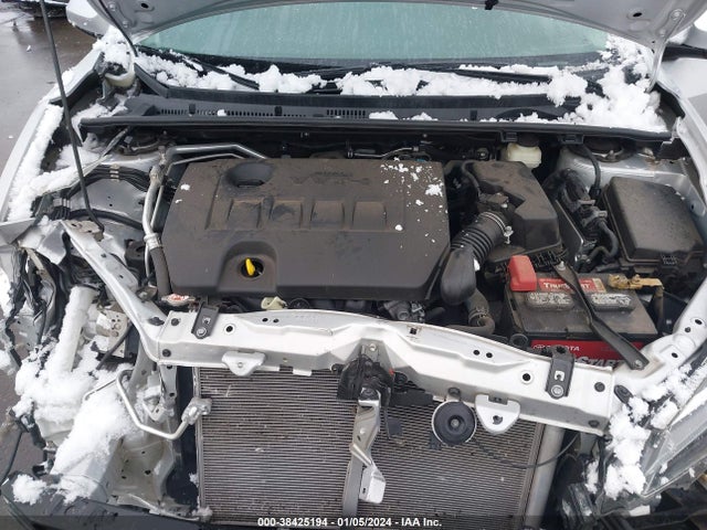 Toyota COROLLA LE 2018 2T1BURHE0JC051393 Image 10