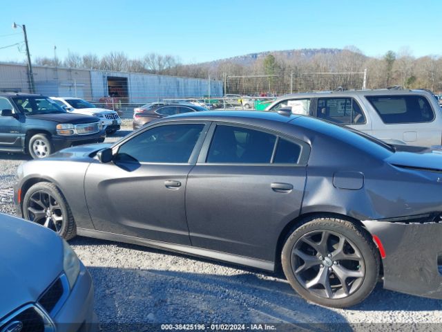 2C3CDXHG5JH210459 Dodge Charger Sxt Plus Rwd