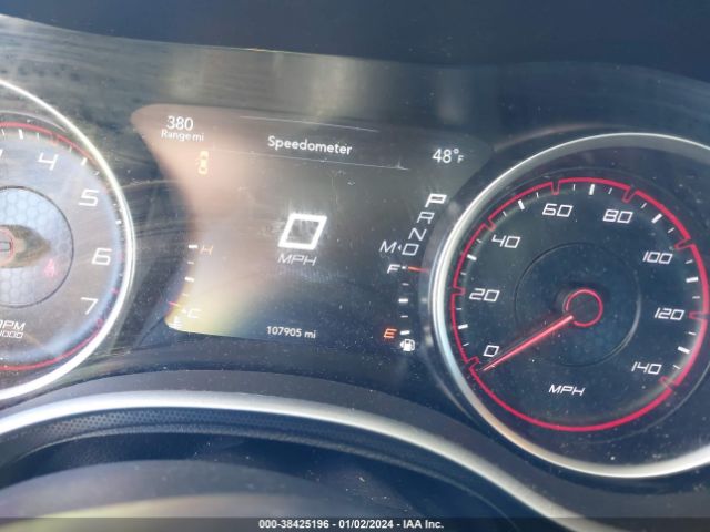 2C3CDXHG5JH210459 Dodge Charger Sxt Plus Rwd
