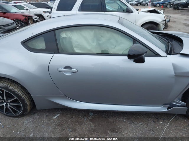 Toyota GR86 2022 JF1ZNBC13N8751472 Image 12
