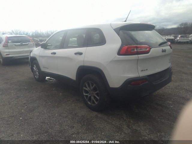 1C4PJMAB4FW626739 Jeep Cherokee Sport