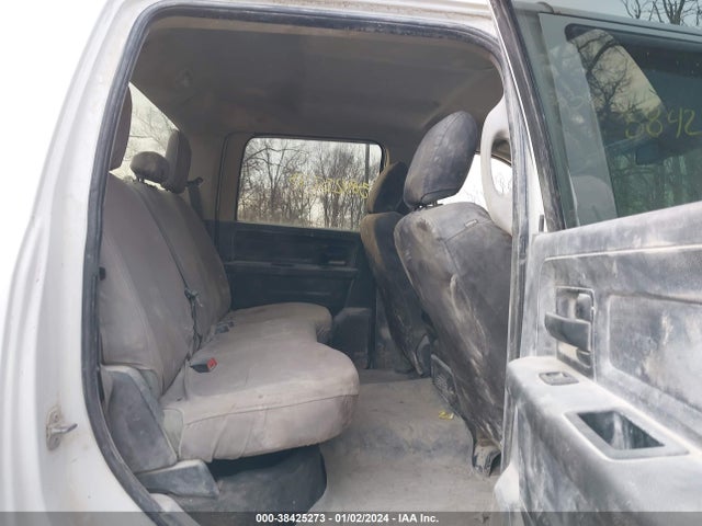 2016 RAM 2500 TRADESMAN VIN: 3C6UR5CL5GG138768