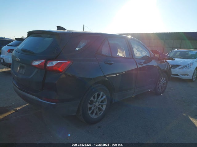 Chevrolet EQUINOX LS 2018 2GNAXHEV0J6224730 Image 4