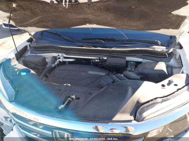 5FNYF5H92GB020215 Honda Pilot Touring