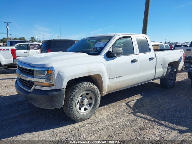 Chevrolet Silverado 1500 Wt 2018 1GCVKNEHXJZ282284 Image 2