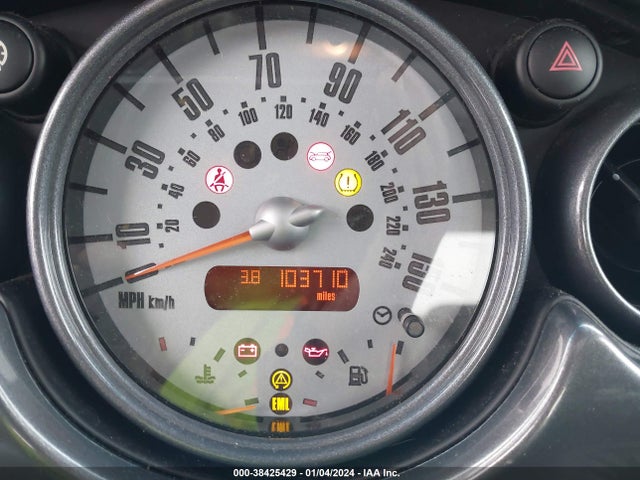 2006 MINI COOPER S WMWRE33546TJ48433 Photo 6