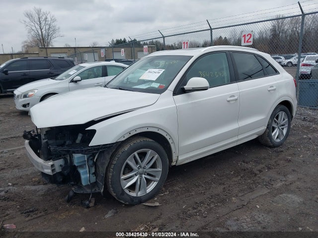 WA1ECCFS8HR014642 Audi Q3 2.0t Premium