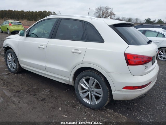 WA1ECCFS8HR014642 Audi Q3 2.0t Premium