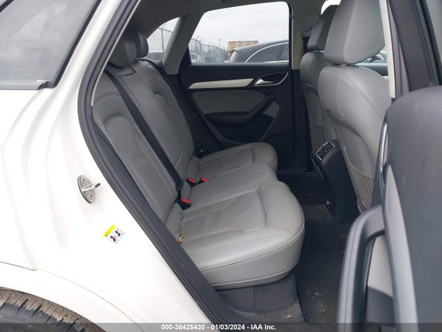 WA1ECCFS8HR014642 Audi Q3 2.0t Premium