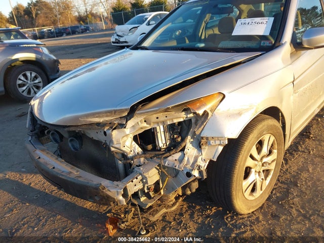 2010 HONDA ACCORD 2.4 LX-P VIN: 1HGCP2F42AA160330