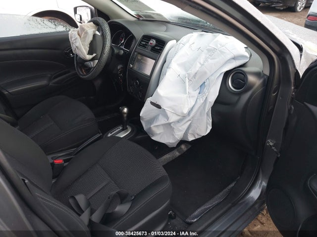 Nissan 2019 2019 3N1CN7AP2KL877939 Image 16