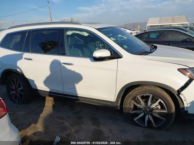 2022 HONDA PILOT AWD ELITE VIN: 5FNYF6H0XNB044427