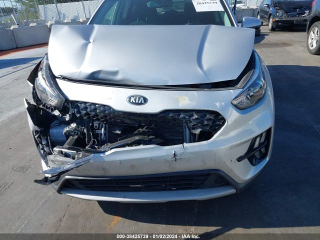 KNDCB3LC9L5397021 KIA NIRO LX