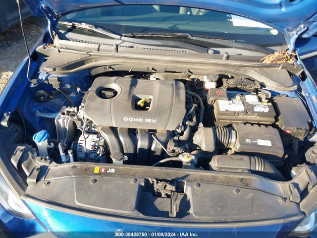 Hyundai ELANTRA SE 2018 5NPD74LF6JH273775 Image 10