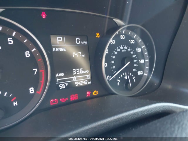 Hyundai ELANTRA SE 2018 5NPD74LF6JH273775 Image 7