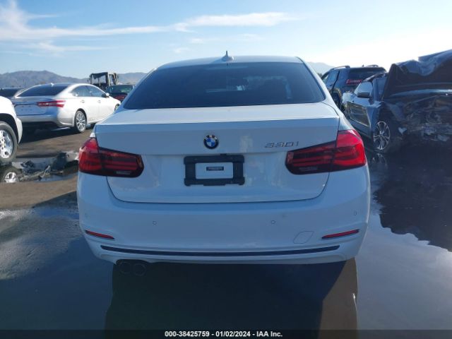 WBA8B9C56JEE82292 BMW 330I
