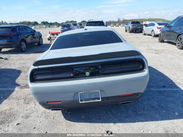 2C3CDZJG4NH155529 Dodge Challenger Gt