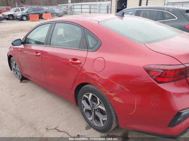 3KPF24AD3LE170071 KIA Forte Lxs