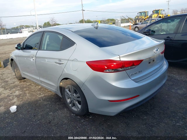 Hyundai ELANTRA SE 2017 5NPD84LF3HH042257 Image 3