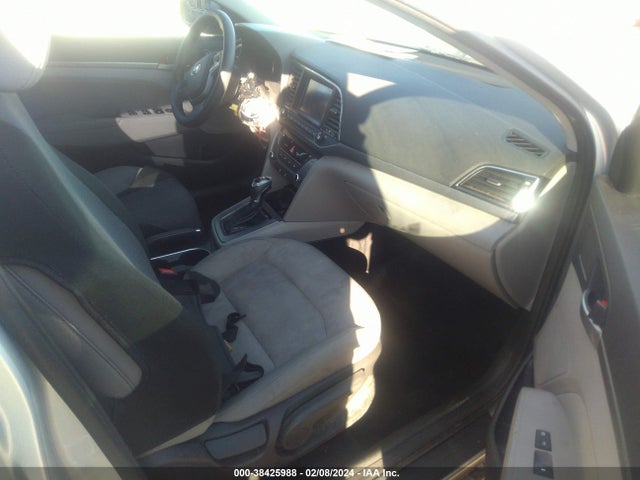 Hyundai ELANTRA SE 2017 5NPD84LF3HH042257 Image 5