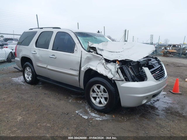 2007 GMC YUKON SLT VIN: 1GKFC13067R172482