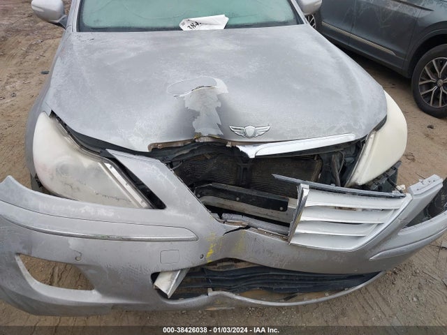 2009 HYUNDAI GENESIS 4.6 VIN: KMHGC46F39U060011