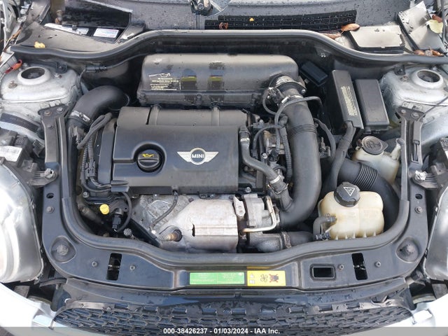 2011 MINI COOPER S WMWSV3C58BTY12857 Photo 9