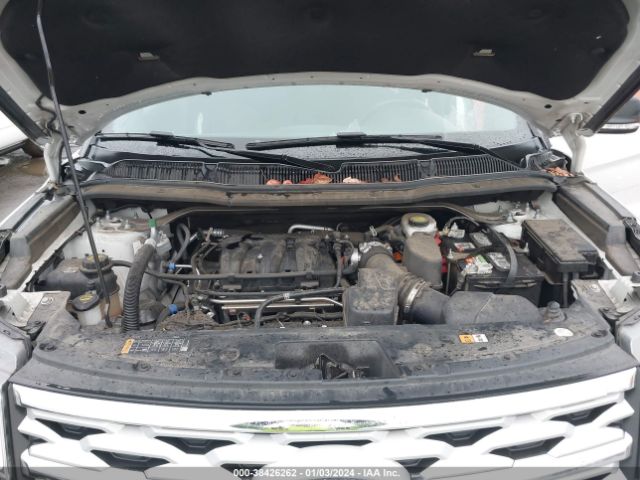 1FM5K8D89JGC15492 Ford EXPLORER XLT
