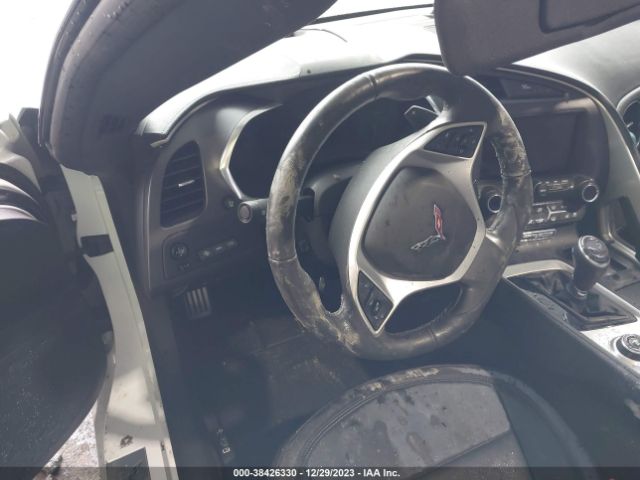 Chevrolet CORVETTE STINGRAY 2019 1G1YD2D70K5108062 Image 15